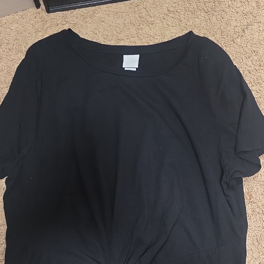 Classic Black Women's Top With Front Twist XL
